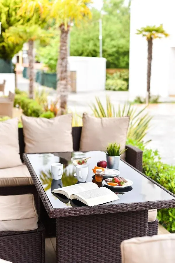 ** Hotel Acrotel Porto Brava Luxury Villas Ormos Panagias Grecia